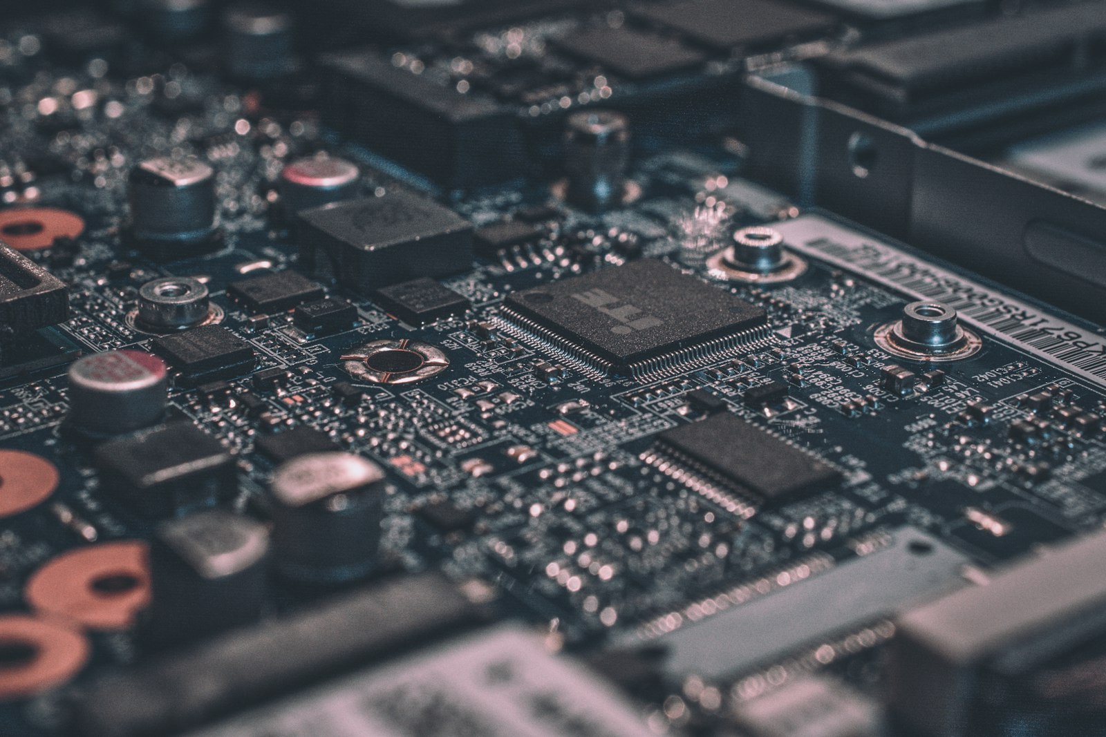 Phone chip and silicon